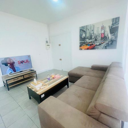 Spacieux Et Lumineux, Coup De Coeur Garanti A Proximite Du Metro Et Rer La Courneuve Ngoại thất bức ảnh
